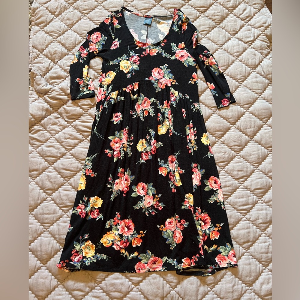 Agnes & Dora Black Floral Maxi Dress